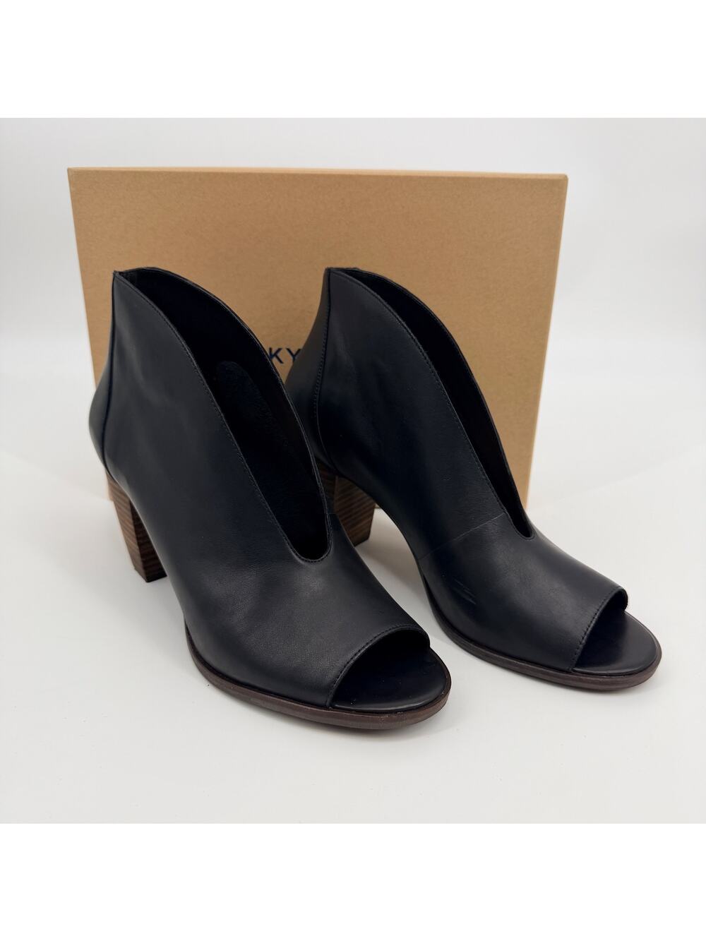 Lucky Brand Joal Black Leather Block Heel Cutout Ankle Bootie Womens 10M